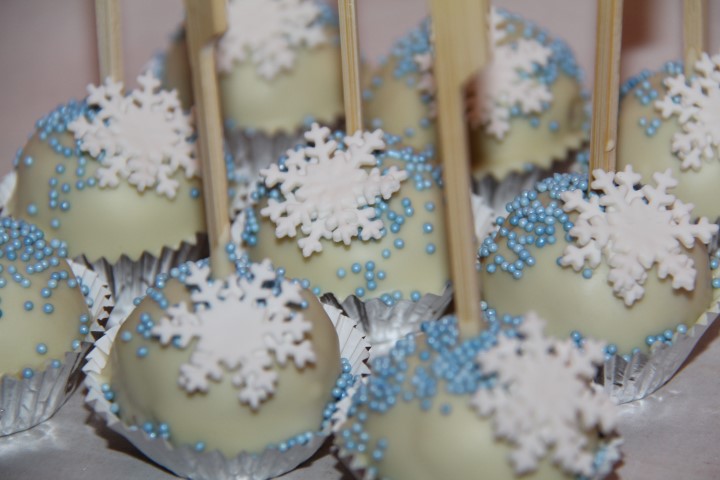 Frozen cakepops